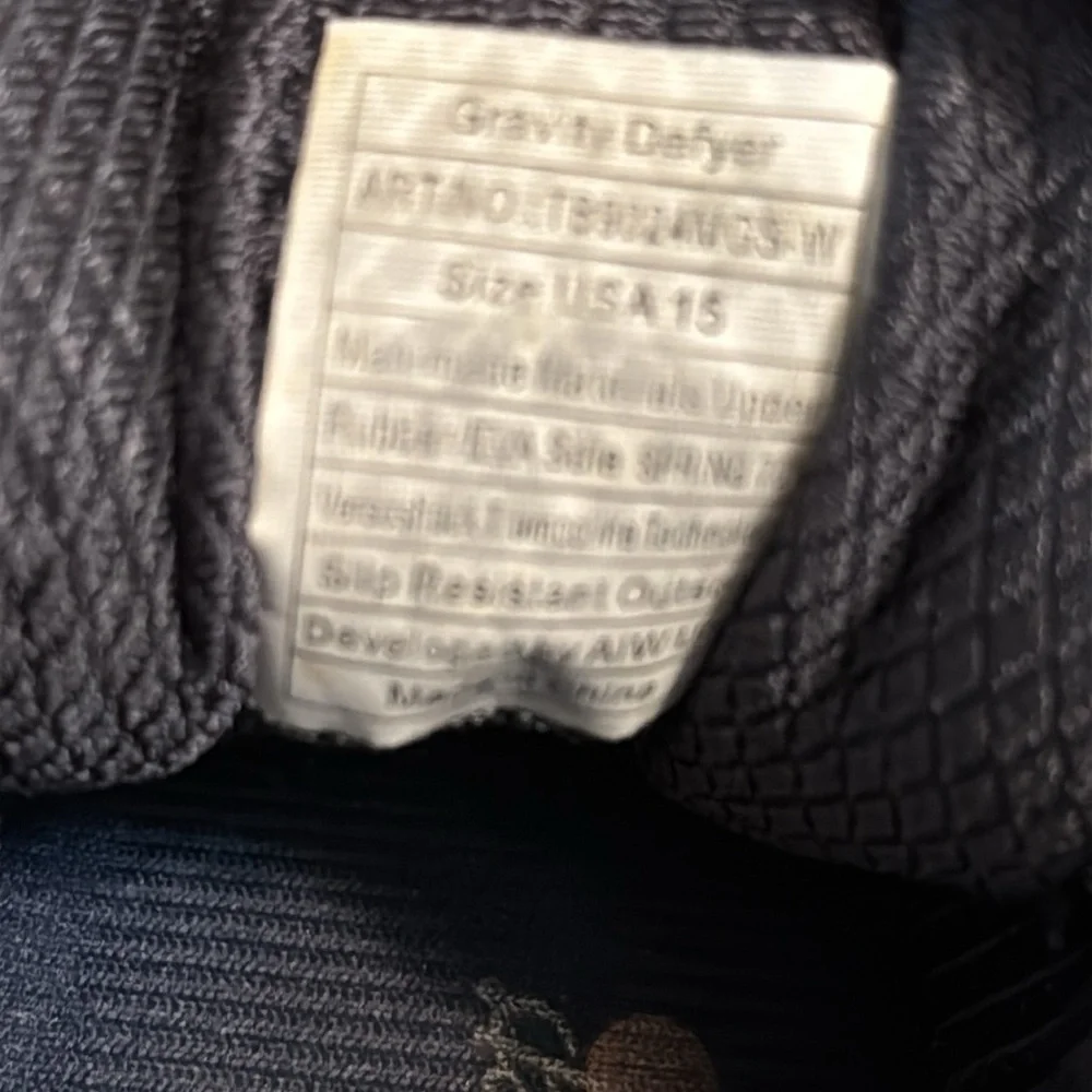 GDefy Gray‎ Athletic Shoes